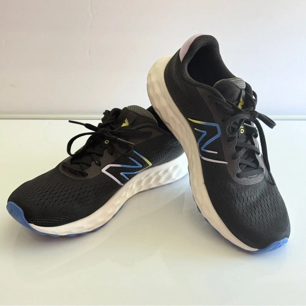 New Balance Black Athletic Running Sneakers Shoes Size 8.5 Male | 10 Women